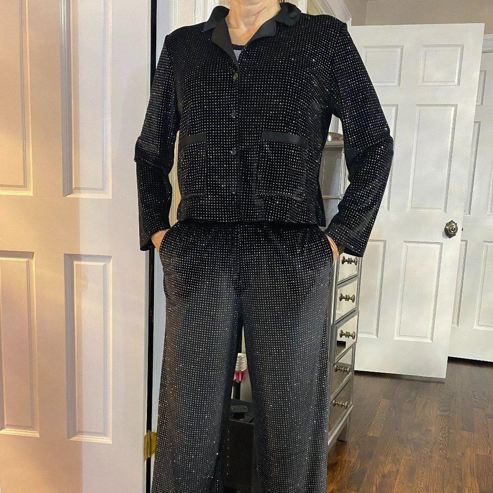 Victoria's Secret Velvet Long Sleeve Button Down Top and Pants Size S NWT - 2PCS